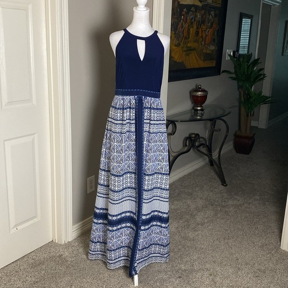 Vince Camuto navy white tribal print halter maxi dress size 10 - Picture 3 of 10